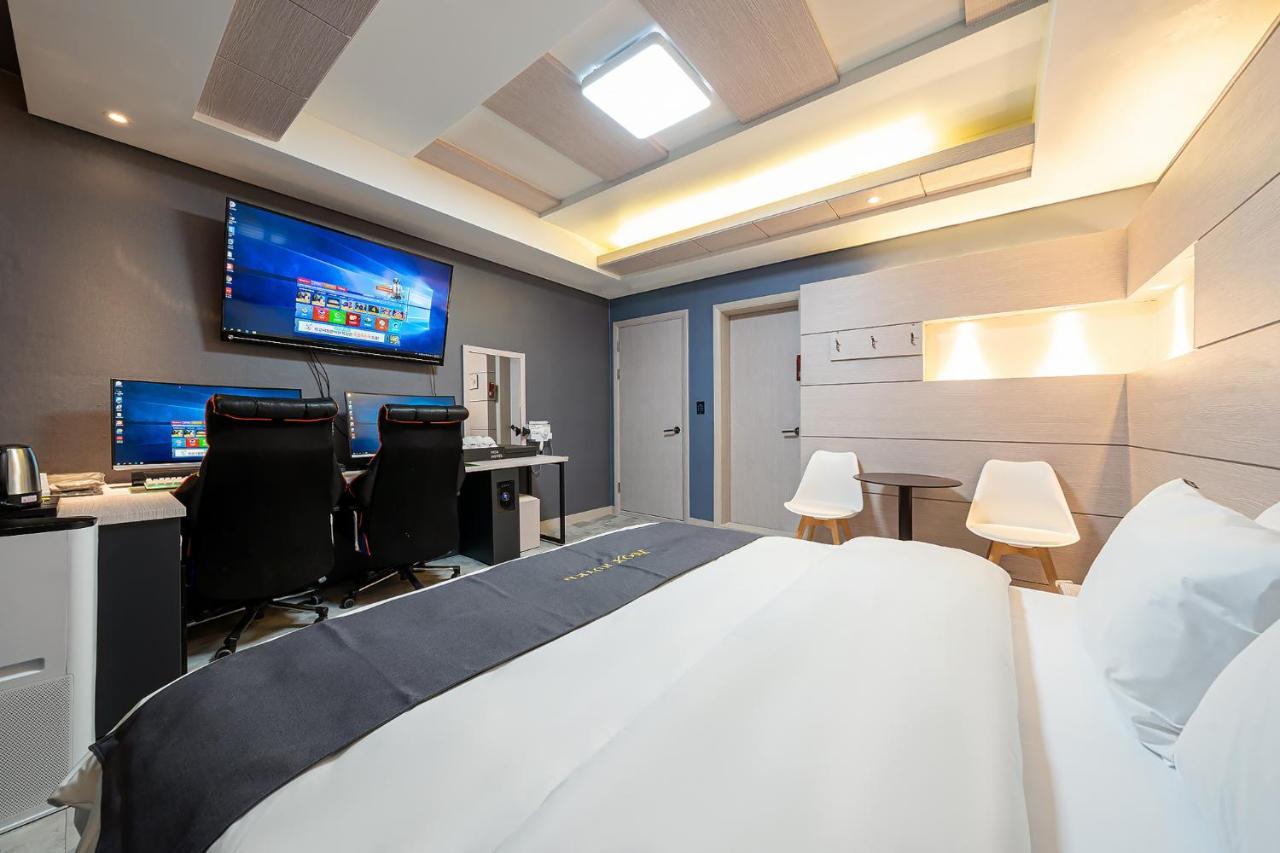 The Nox Hotel Сувон Екстер'єр фото