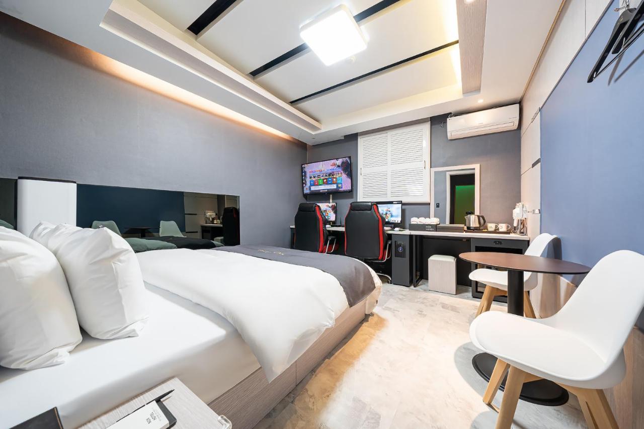 The Nox Hotel Сувон Екстер'єр фото